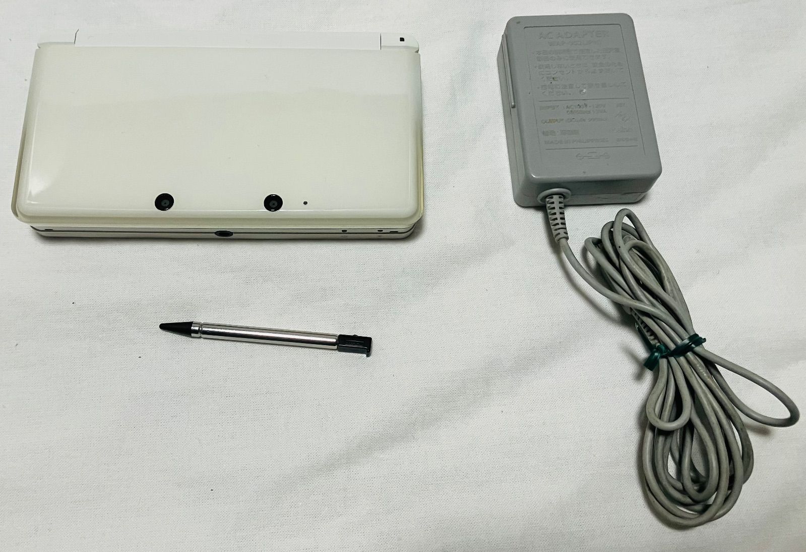 ニンテンドー3ds アイスホワイト