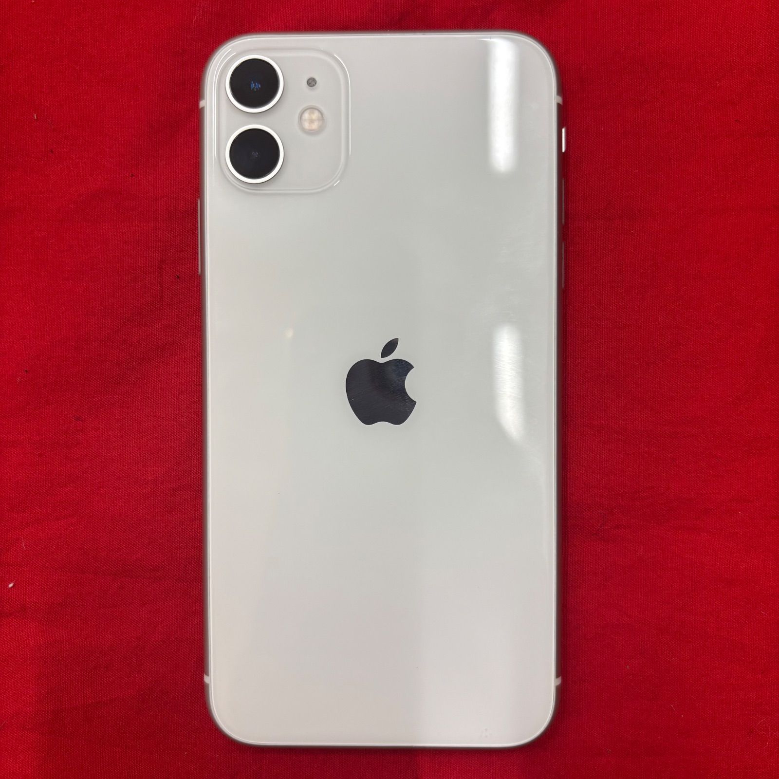 iPhone11 本体 スマホ アイフォン A2221 白