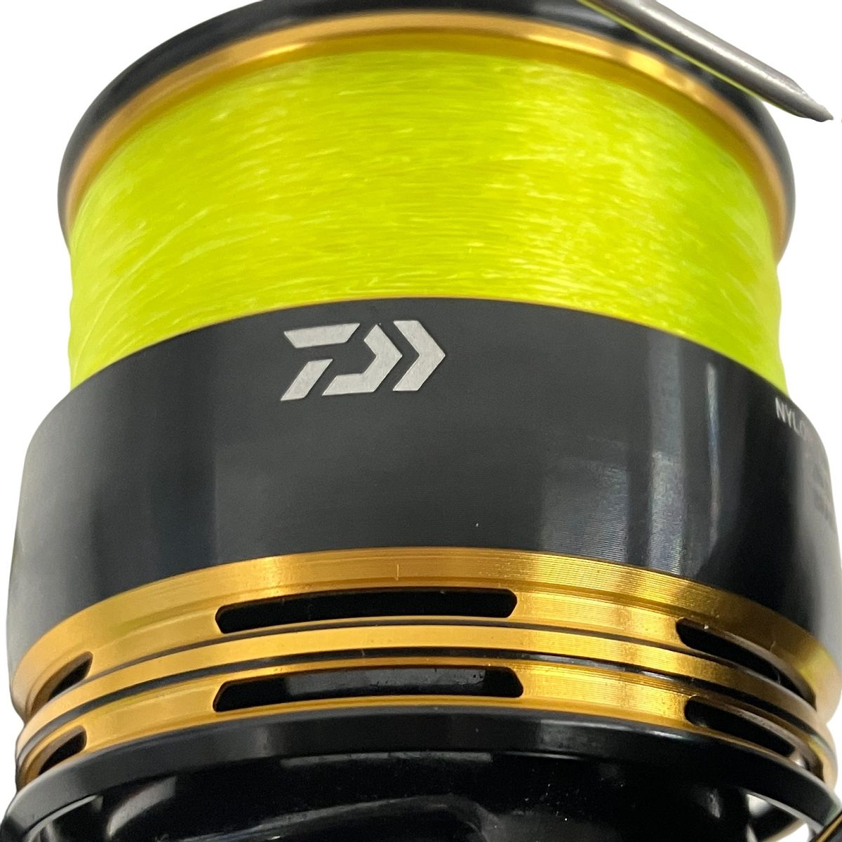  DAIWA LEGALIS LT 3000 D C スピニングリール LTコンセプト 軽量 タフデジギア 汎用モデル 良好 スピニングリール リール