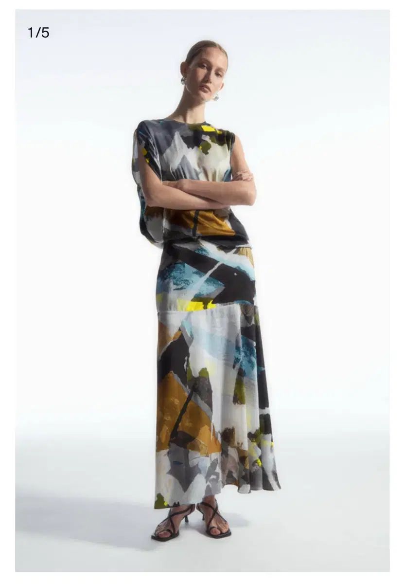 COS コス プリント Tシャツ セットアップ