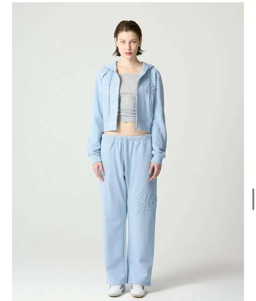 グロウニー WHO フーディー パンツ セット