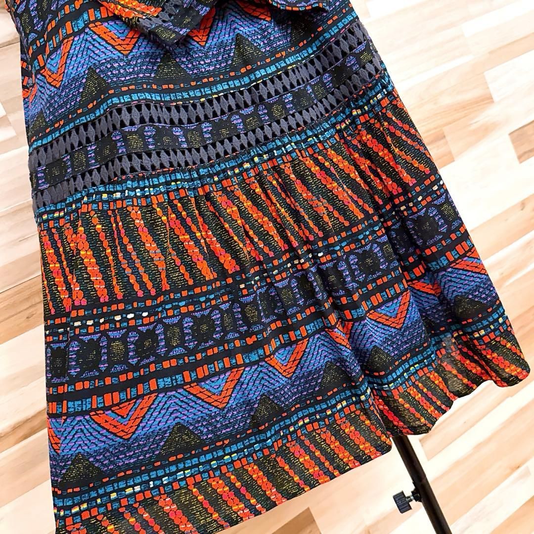 デシグアル カットワーク調レース