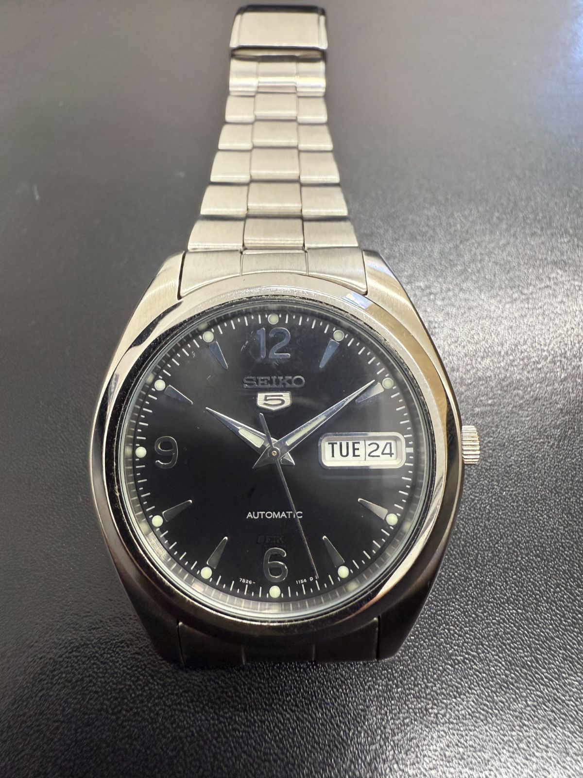 セイコー5 / 7S26-0060 / 文字盤ブラック / 自動巻 / デイデイト