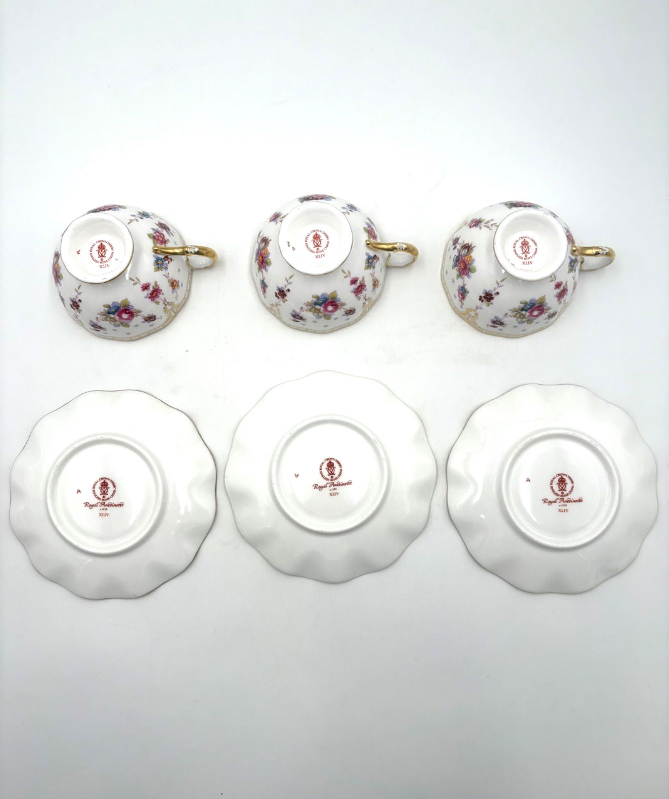 ロイヤルアントワネット