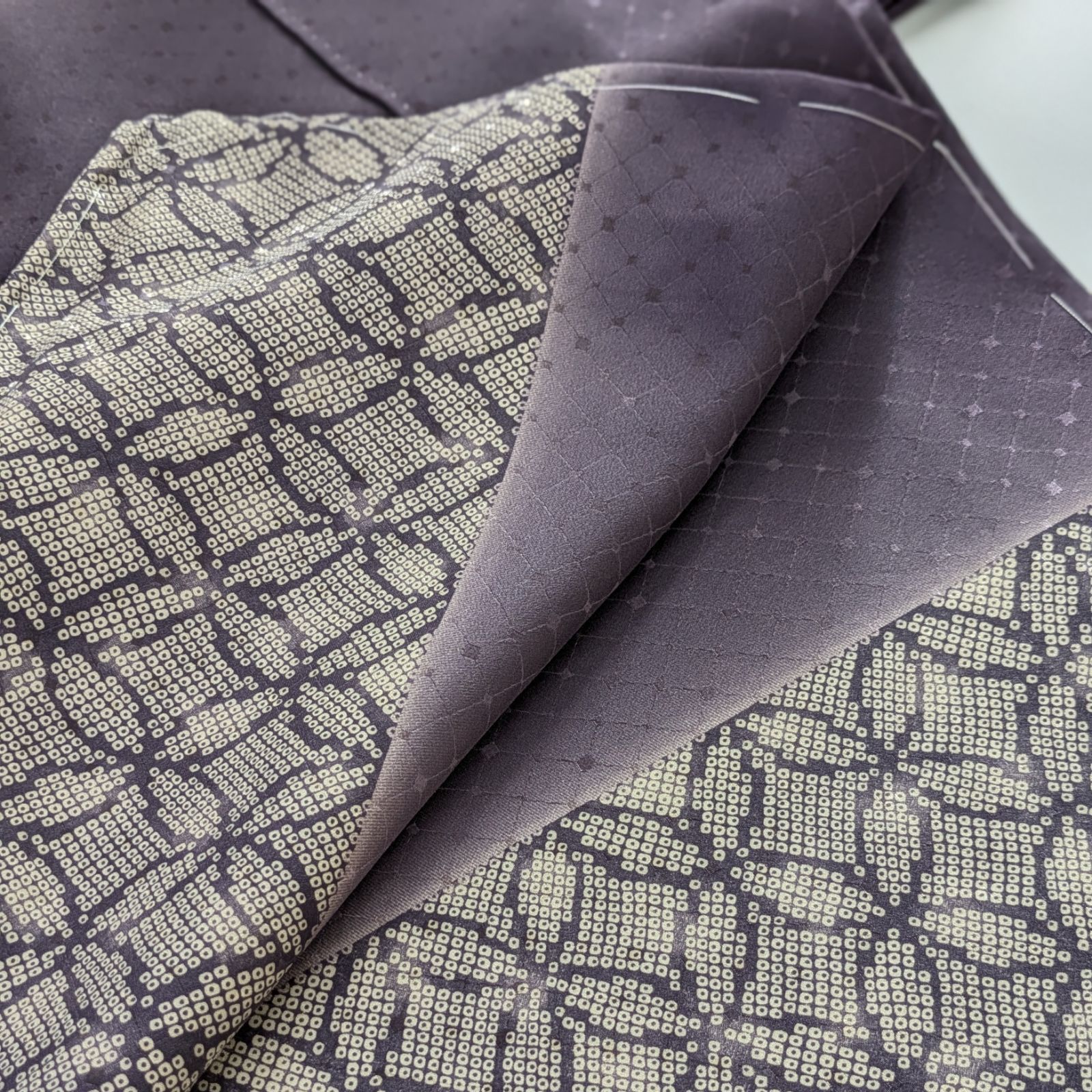 シュトラウス衣正絹小紋七宝鹿の子柄