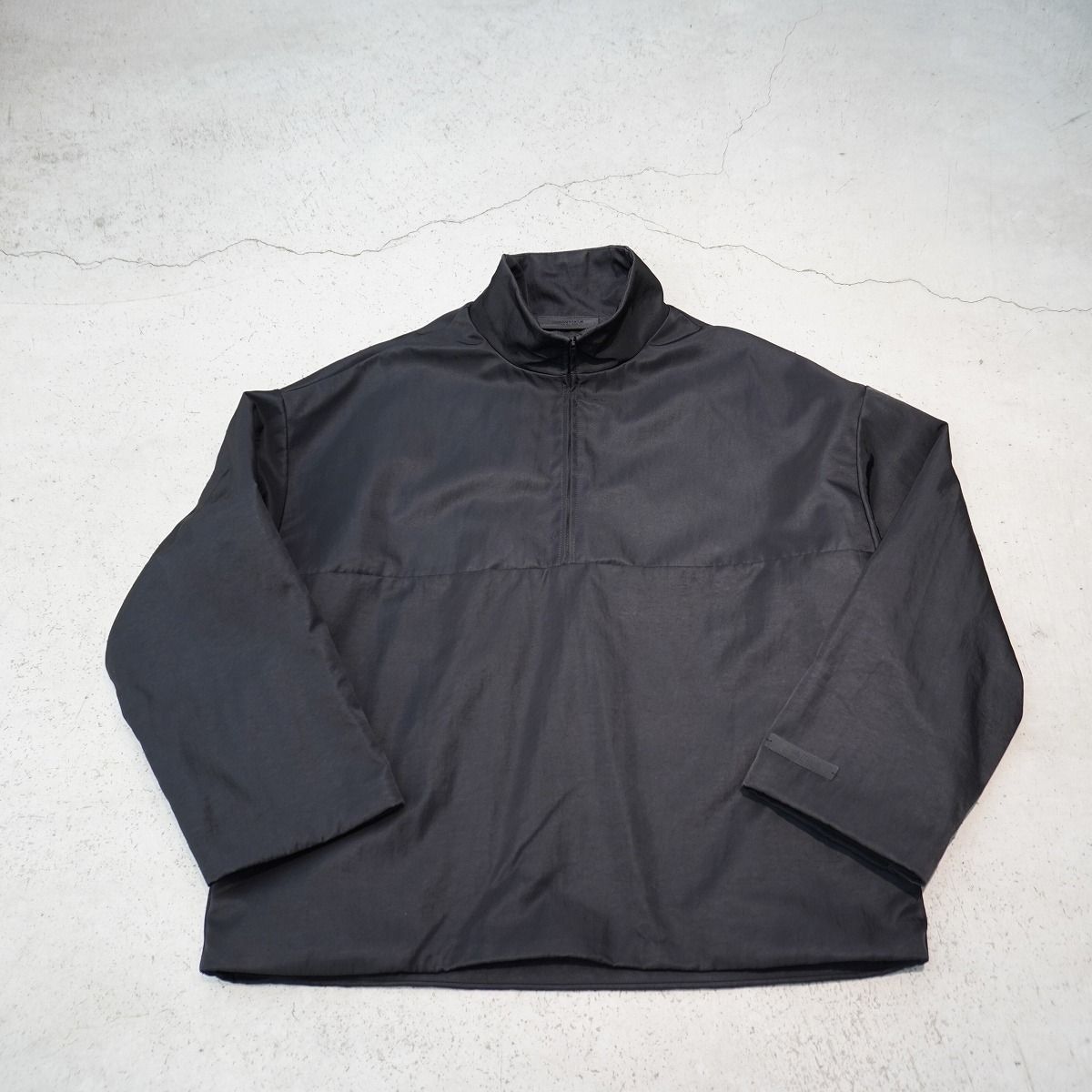 正規 24AW FOG ESSENTIALS エッセンシャルズ FEAR OF GOD ハーフジップ