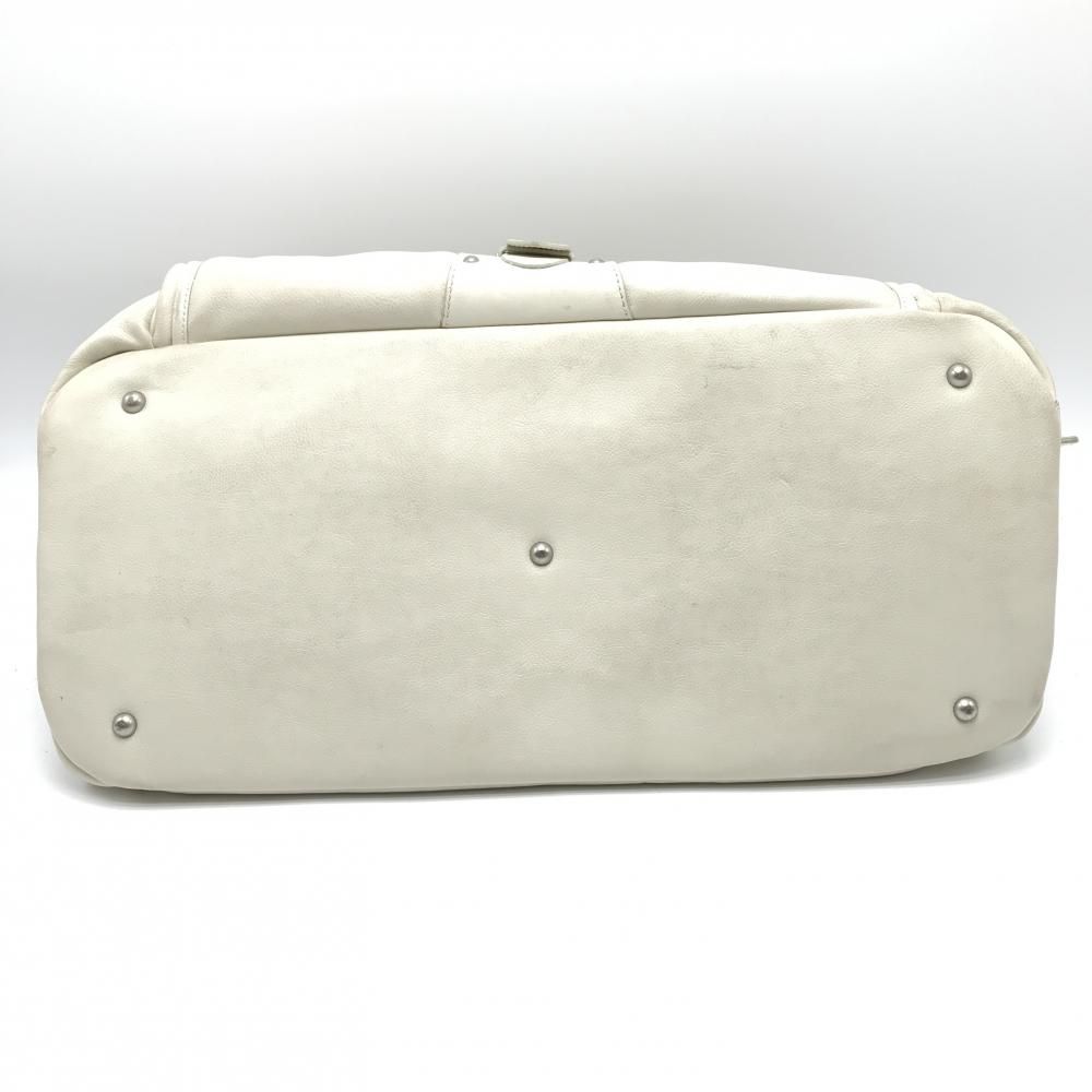 ダンスウィズドラゴン ボストンバッグ 白 スタッズ 内外ポケットゴルフ