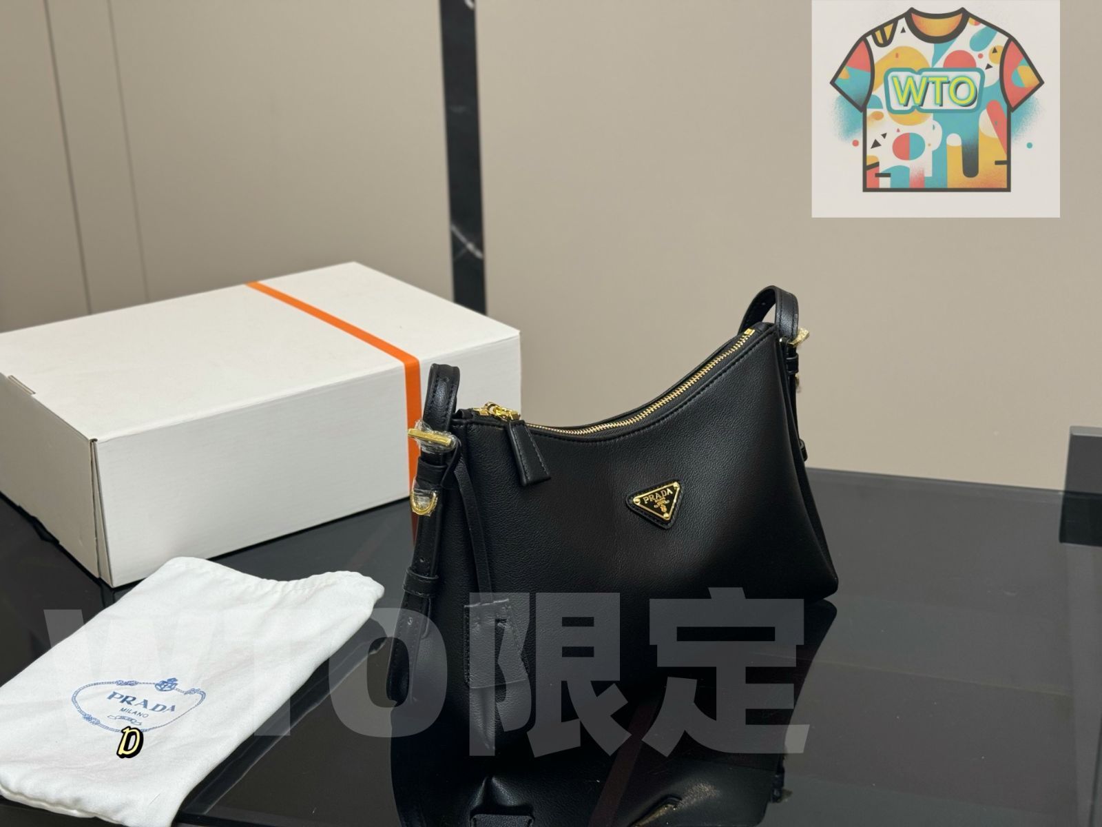 今日特価】Prada プラダ ヴィンテージ ホボ アームポーチ（30×20cm