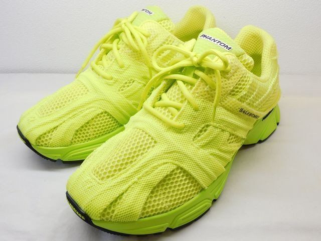 【バレンシアガ】\"phantom\"スニーカー　42(27.5㎝) バレンシアガ新スニーカー「ファントム」多層メッシュアッパー×アーチ