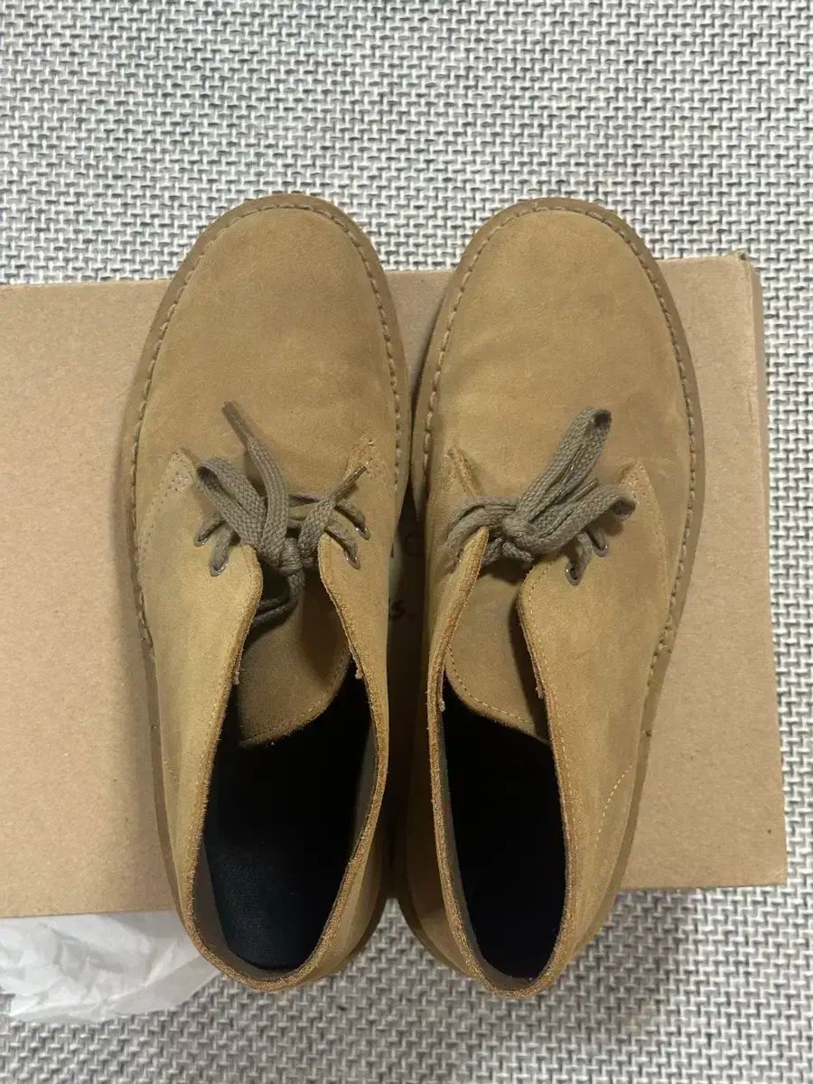 クラークス デザートブーツ スウェード Desert ブーツ