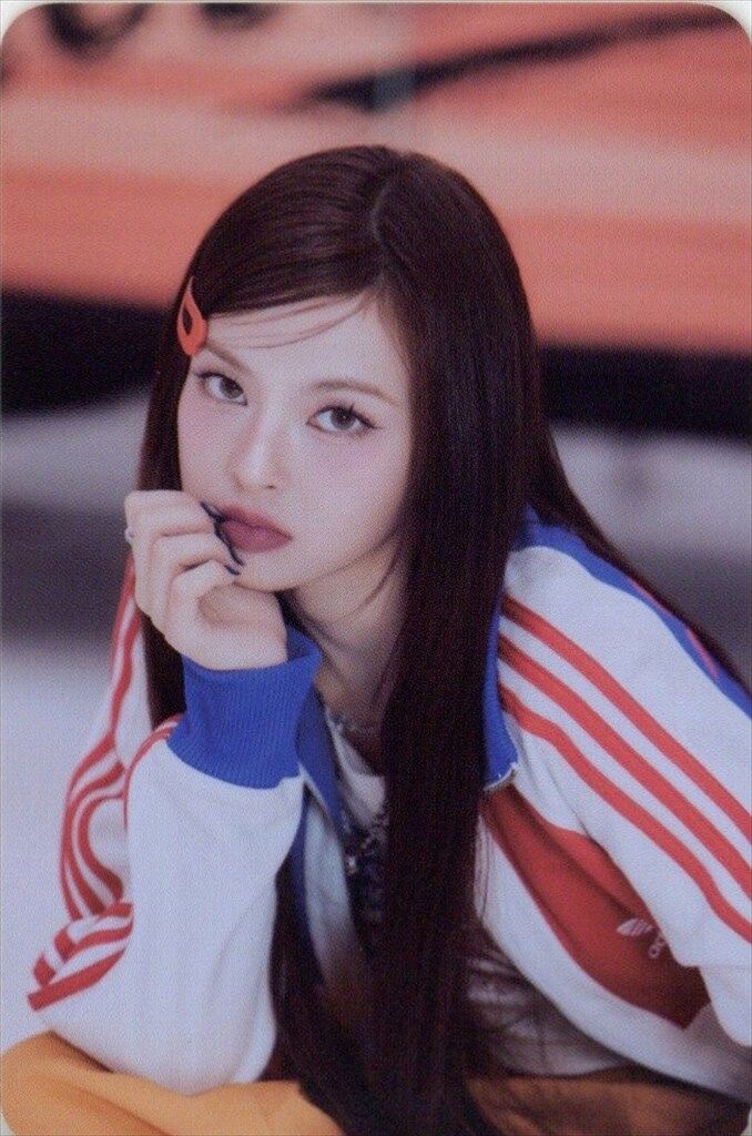 BABYMONSTER BULK PACK CHIQUITA HOT SAUCE トレカ C VER. - メルカリ