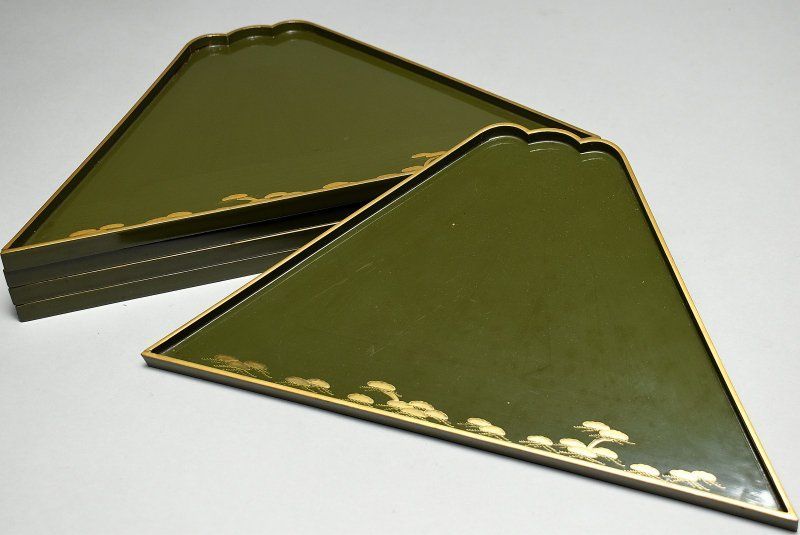 蔵A 5163 木製緑漆 山型蒔絵 盆 膳 五枚