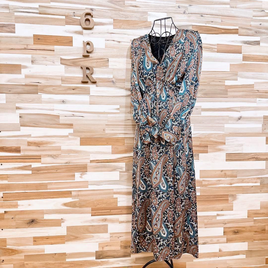 ザラ Vネック ペイズリー ロング マキシ ワンピース 総柄 S 茶ブラウン