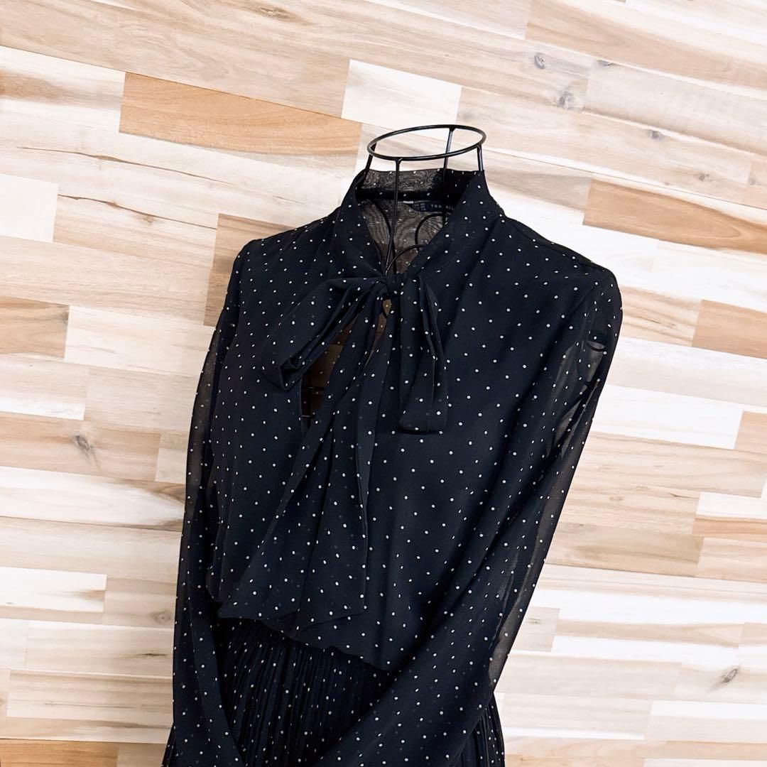 ザラ タイ付き 透け感シアー ドット柄 プリーツ ワンピース XS 黒×白
