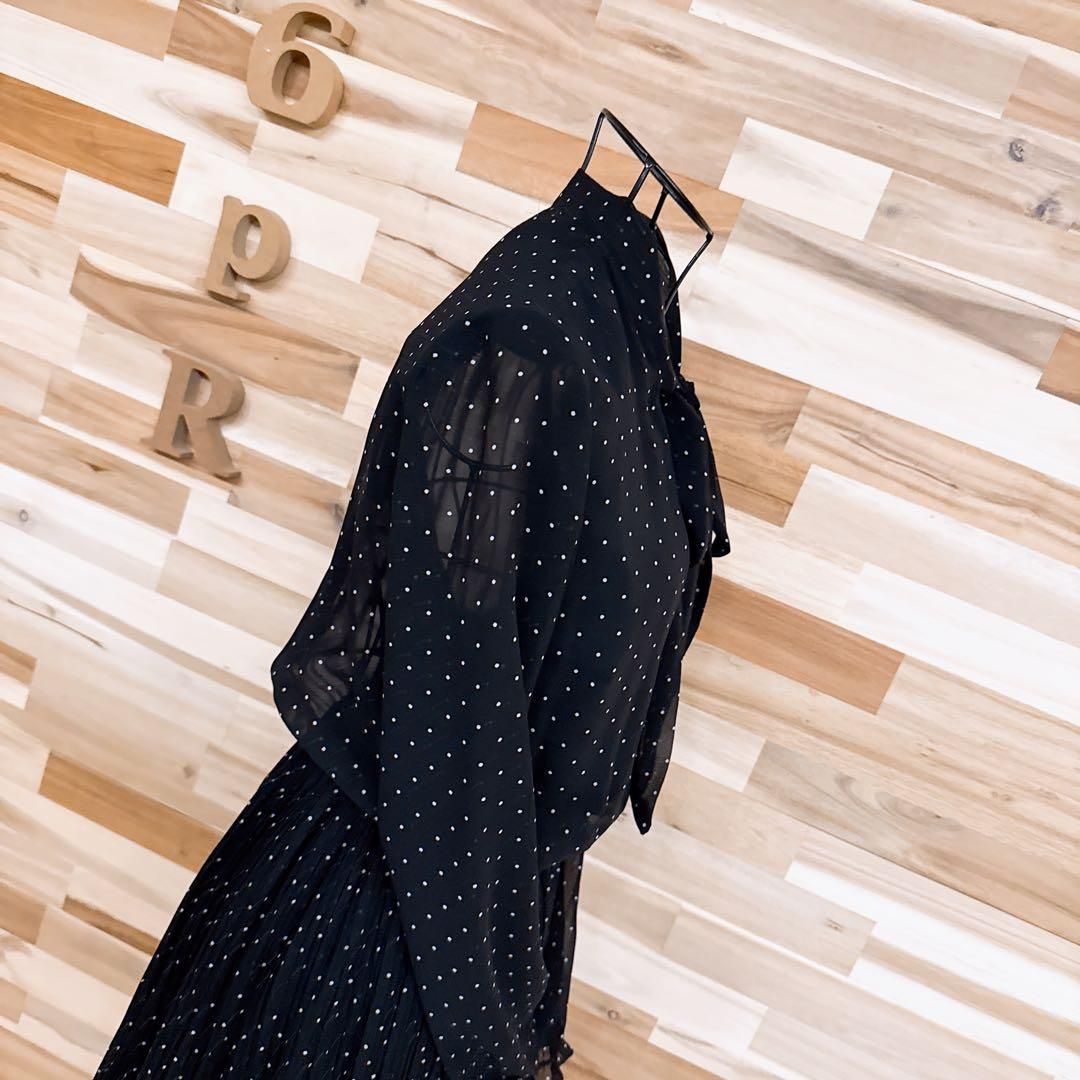 タイ付き 透け感シアー