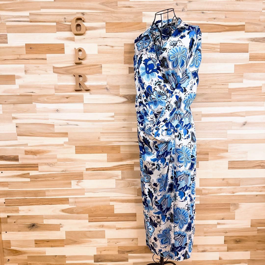 ザラ サテン ボタニカル 花 ラップ巻き ロング ワンピース 総柄 S 青×白