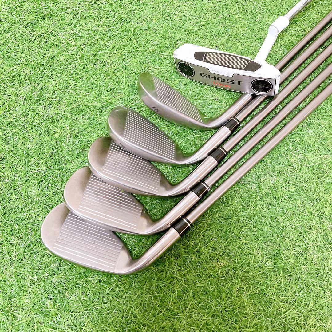 人気　テーラーメイド　r5 XL PLUS　レディースゴルフ10本セット　右　L バッグ美品！ テーラーメイド r5 XL PLUS レディースゴルフセット 9本