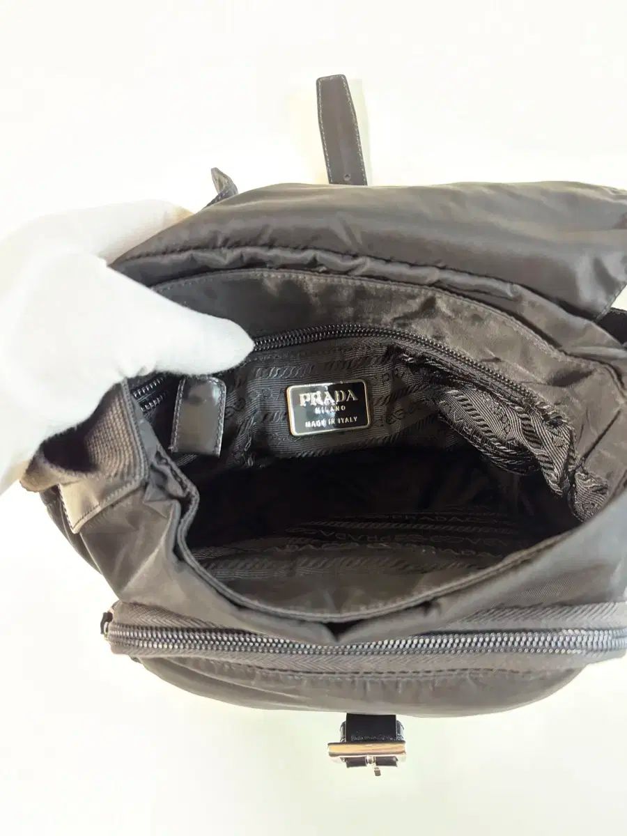プラダ ポコノ ナイロン ショルダーバッグ クロスバック