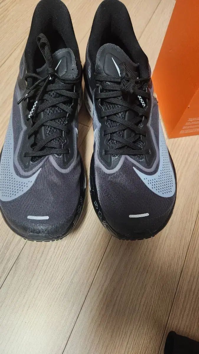 ナイキ ズームフライ6 ブラック 275