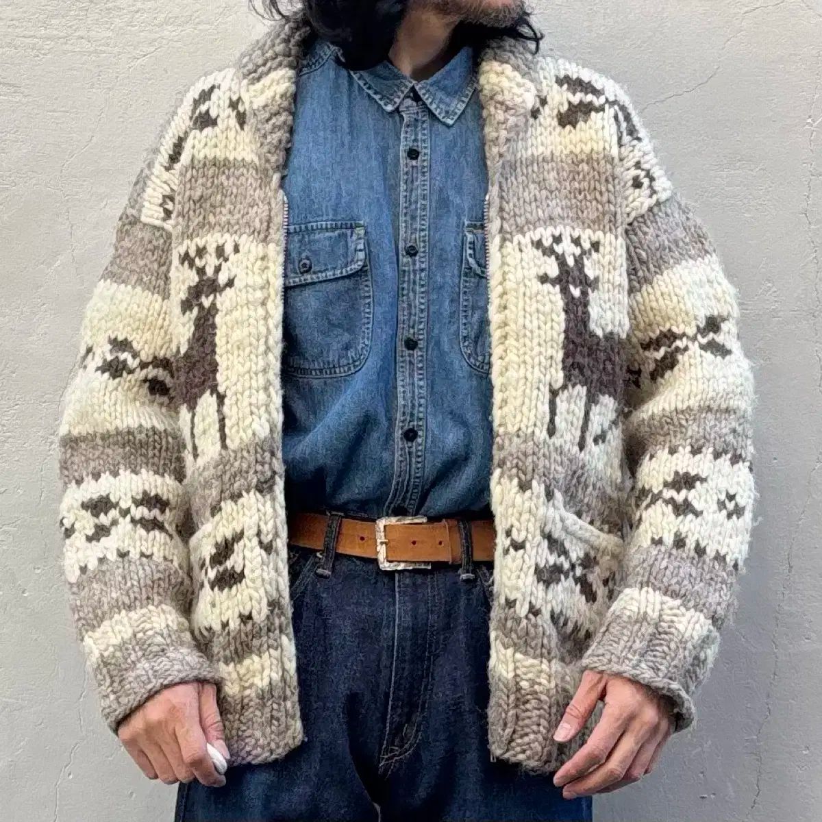 カウチン カーディガン