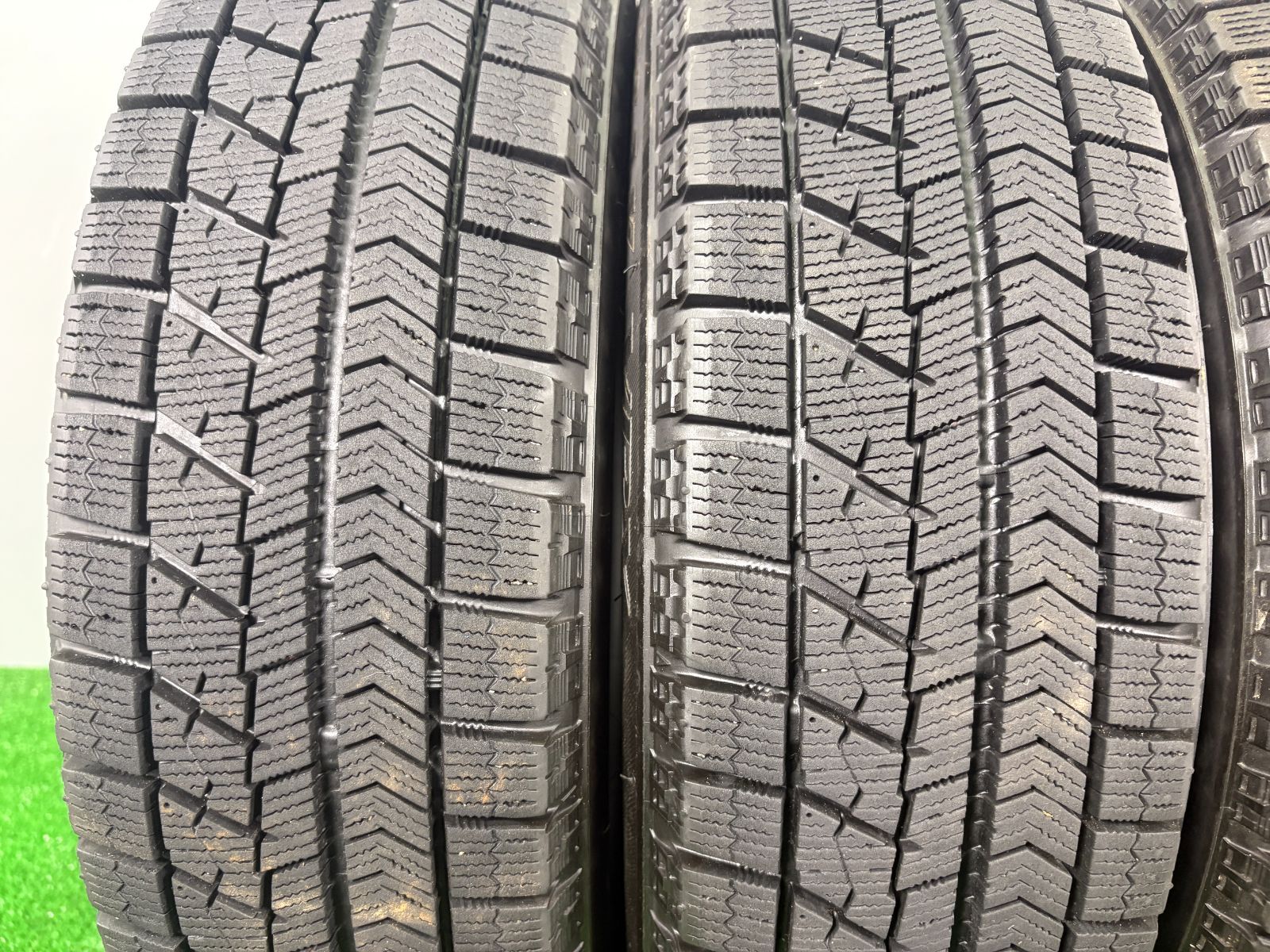 155 65 R 14 ブリヂストン VRX 2019～2020年製 4本 冬 タイヤ スタッドレス TA 767