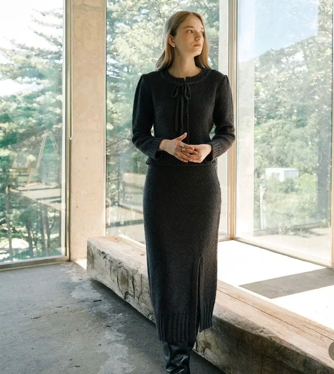 オンアンドオン マキシ ニット スカート