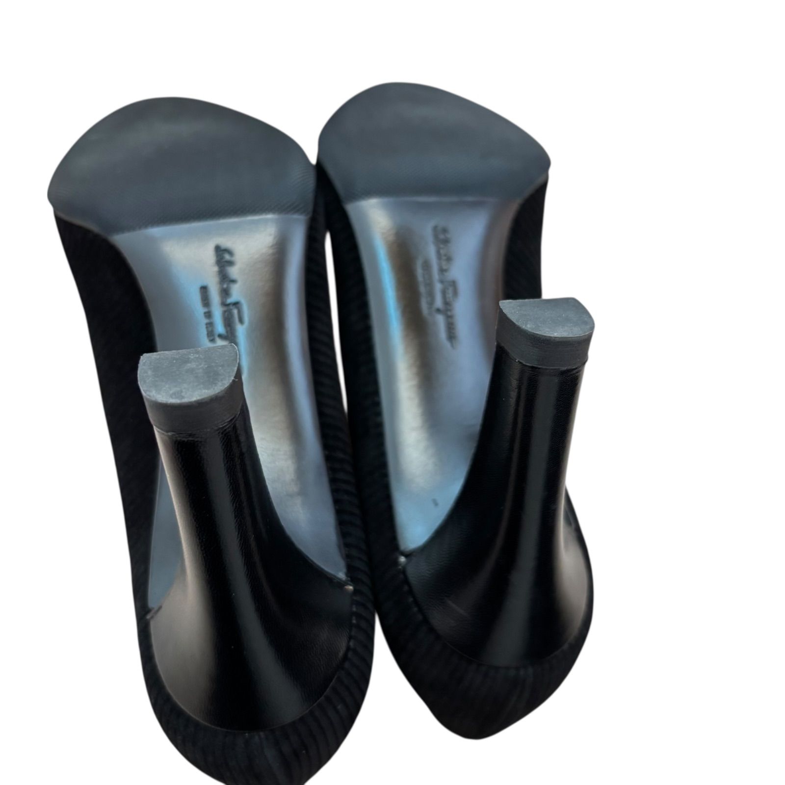 Z1611 【美品】SALVATOSE FERRAGAMO サルヴァトーレフェラガモ ヴァラ