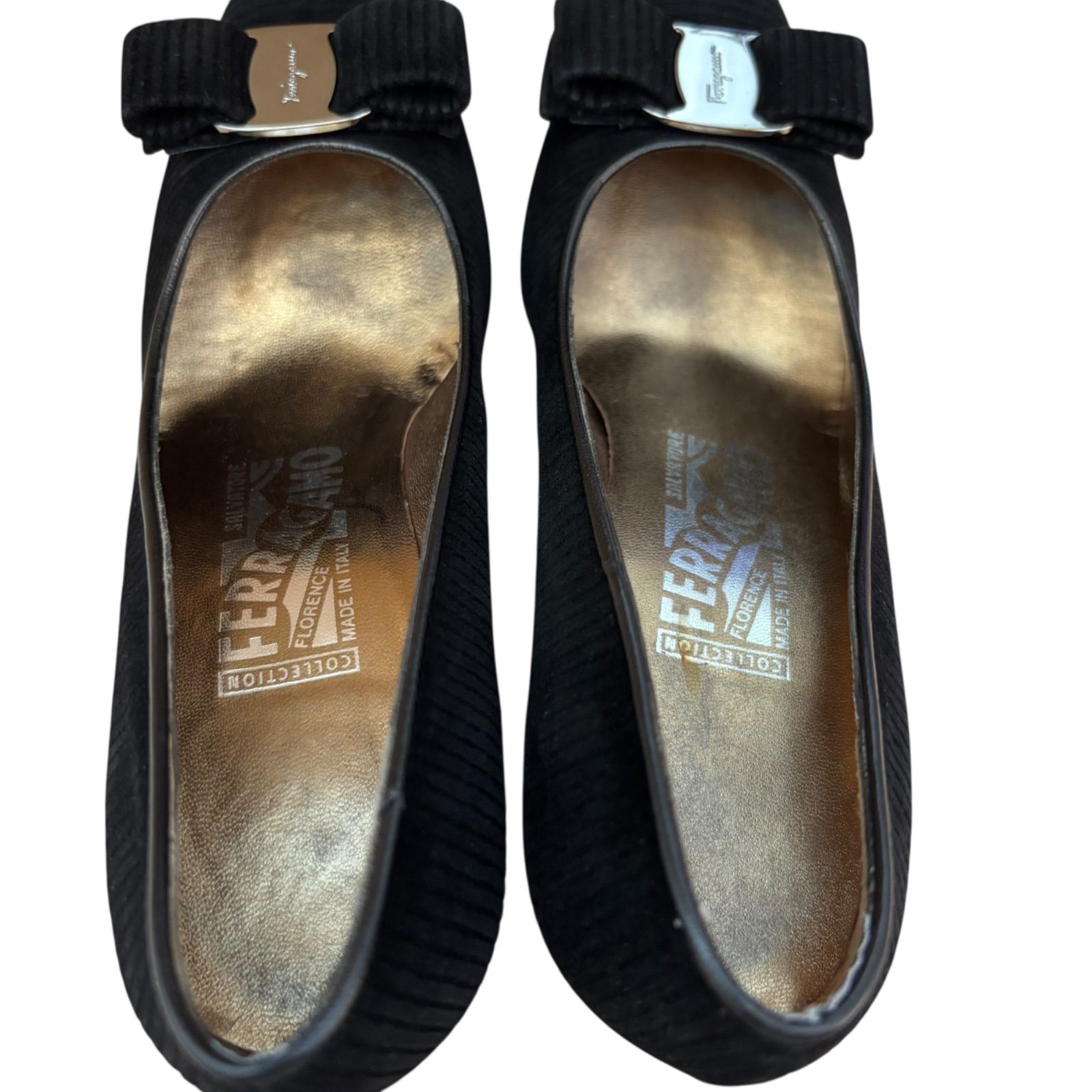 Z1611 【美品】SALVATOSE FERRAGAMO サルヴァトーレフェラガモ ヴァラ