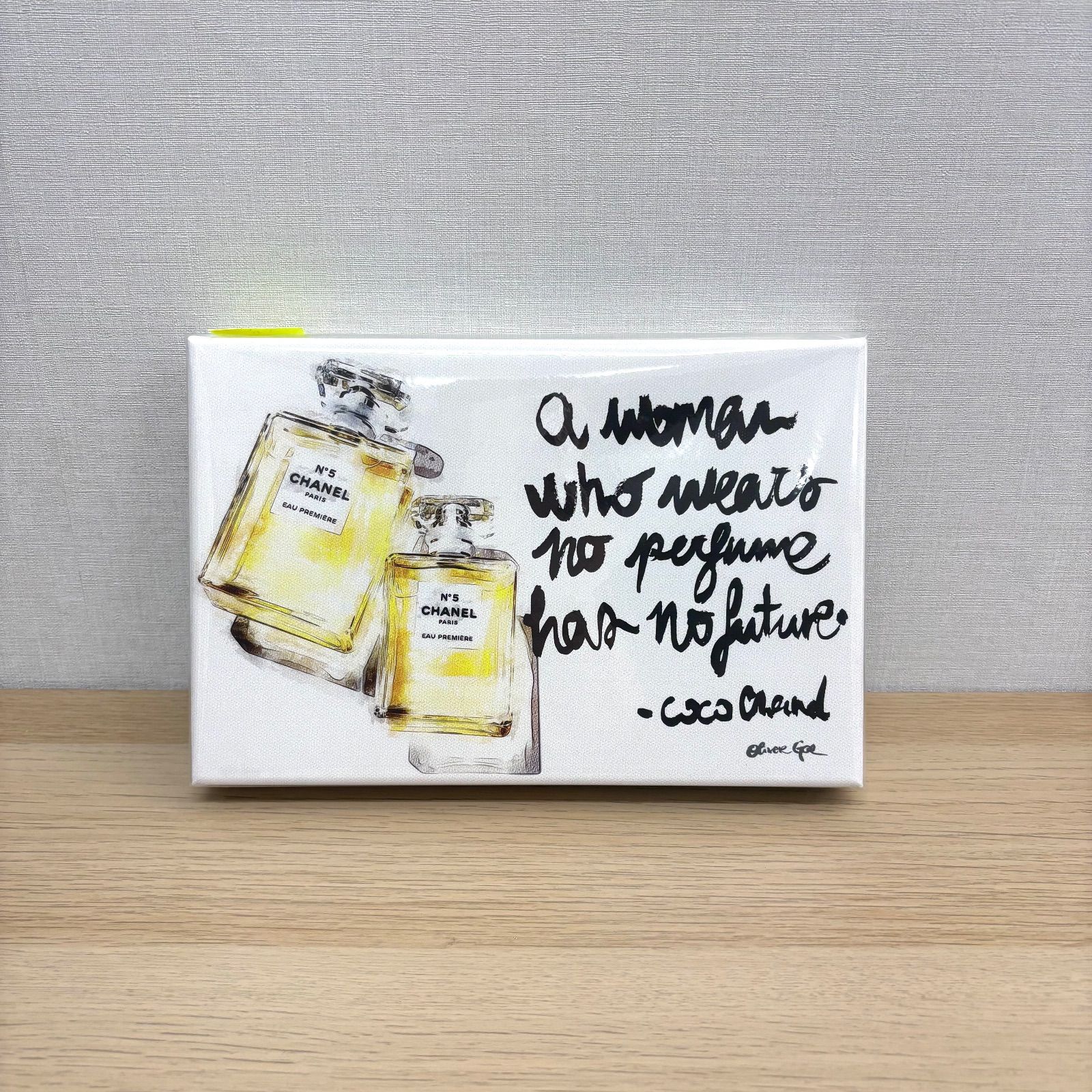 オリバーガル CHANEL シャネル 香水 N°5 モチーフ インテリア