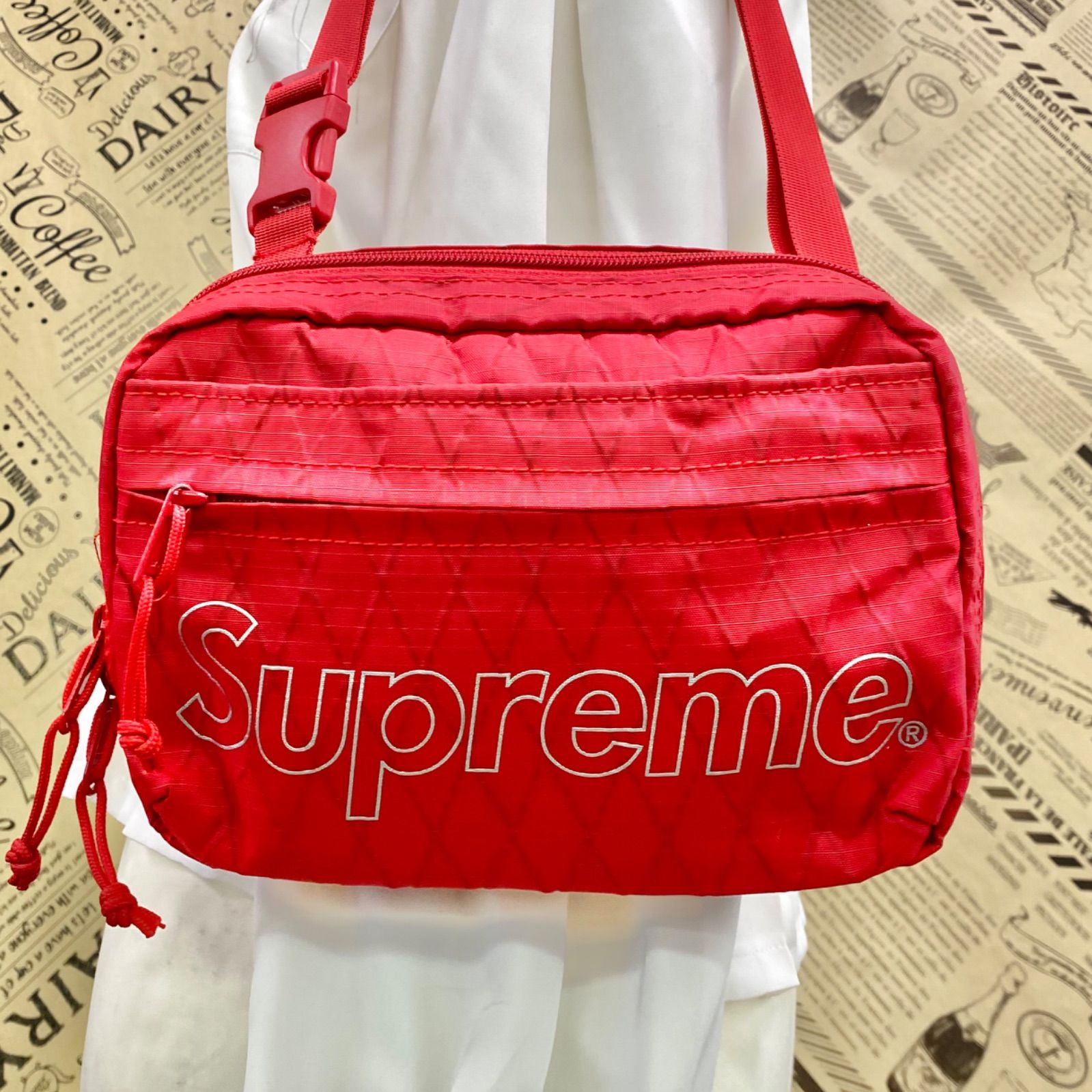 シュプリーム ショルダー バッグ 18AW 売れ筋 コンパクト レッド FY47