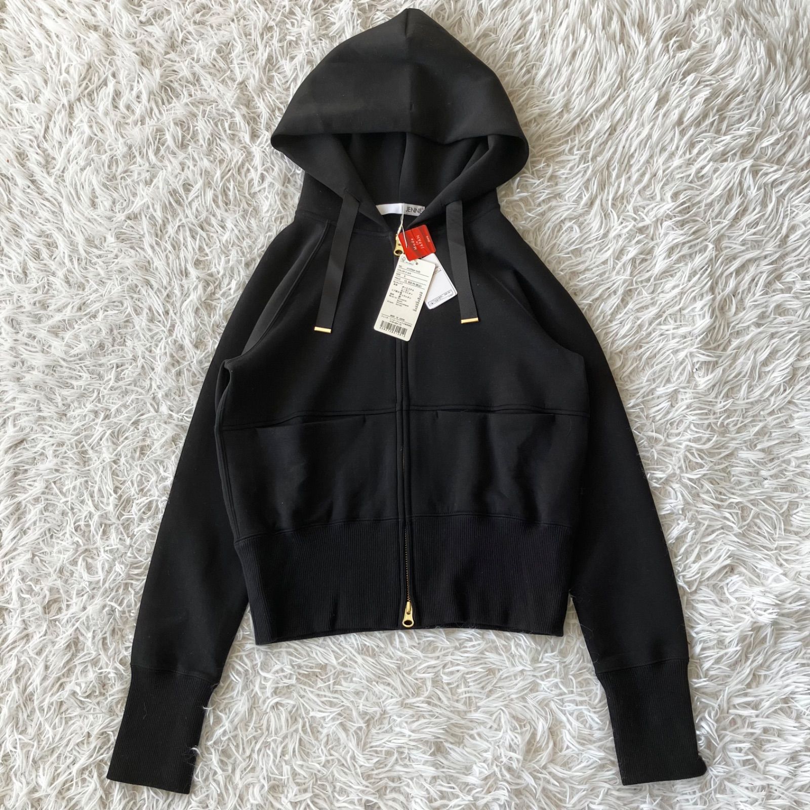 新品未使用タグ付き JENNE ジェンヌ 日本製 美ラインパーカー ブラック 