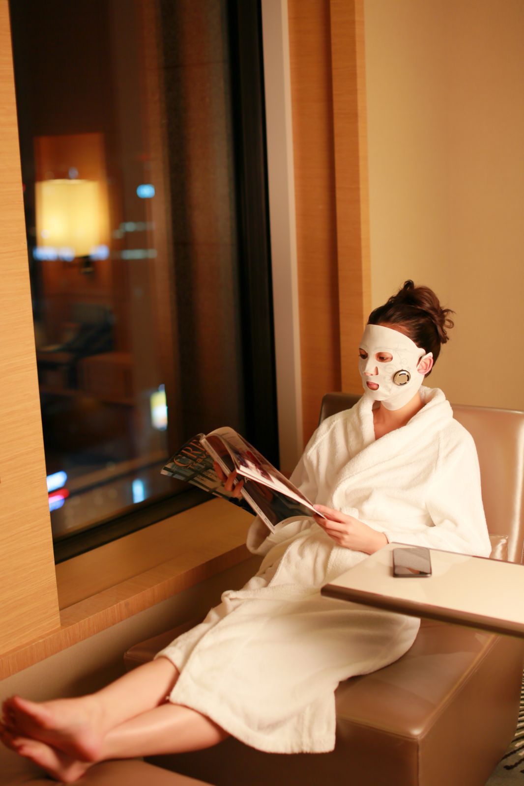  04124 JANCOSME 高品質美容フェイスマスク＆EMSテクノロジー採用ホームケア美顔器 MILINDA MILINDASET 美顔器 美容器 ボディ フェイスケア