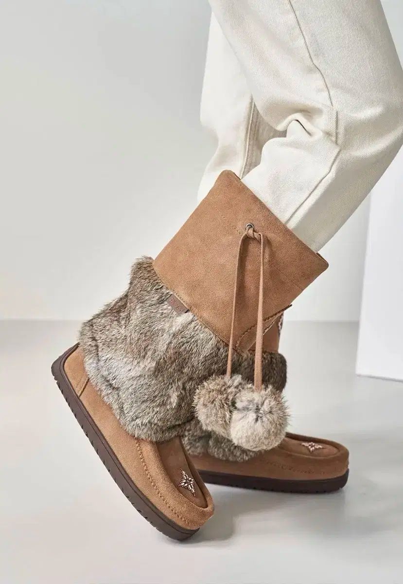 マニトバ ムックル ファーブーツ 定価 315 000