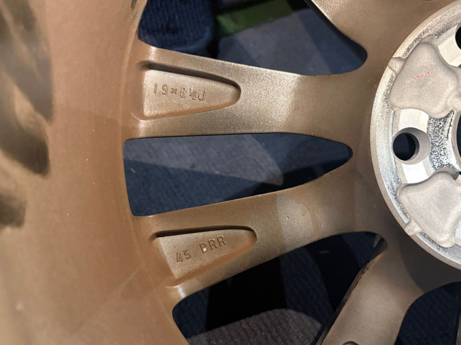  LEXUS IS Fスポーツ 19インチ ホイール1本 8 5 J 45 PCD 114 3 ハブ径約60 No 728 19インチ ホイール