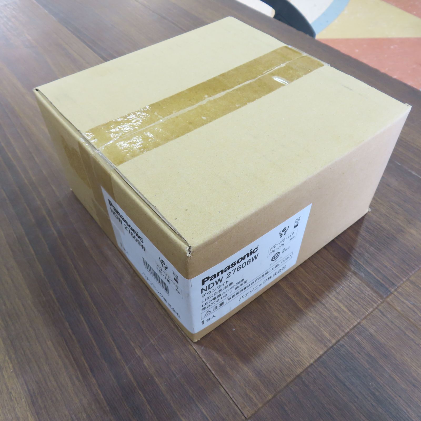 未開封品 Panasonic ダウンライト NDW 27606W