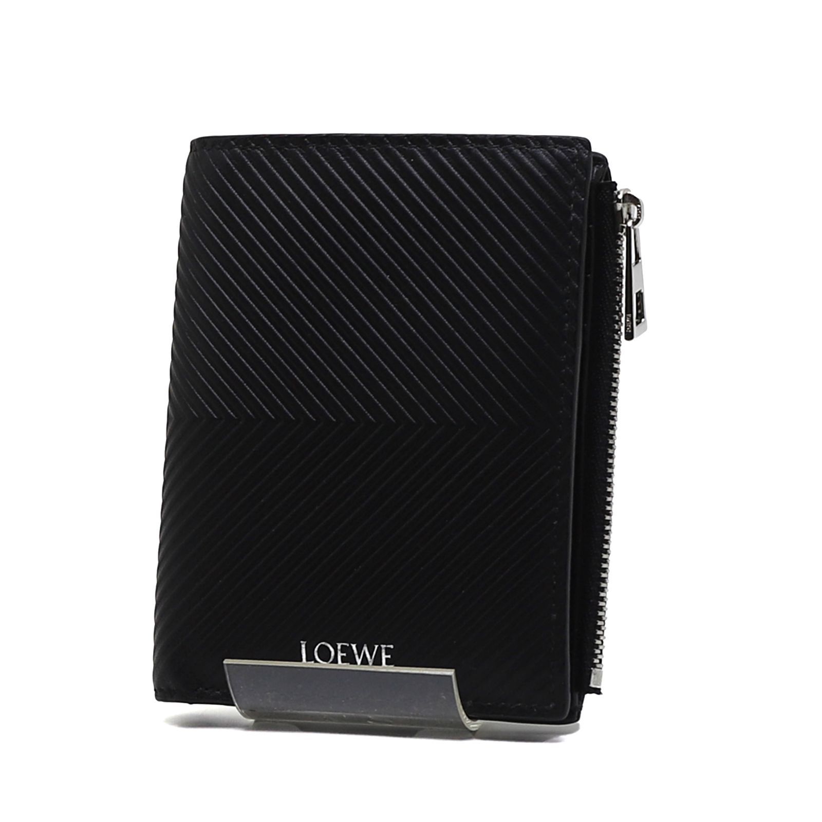 ロエベ スリム コンパクト ウォレット テクスチャードクラシックカーフ ブラック シェブロン柄 C779W73X01