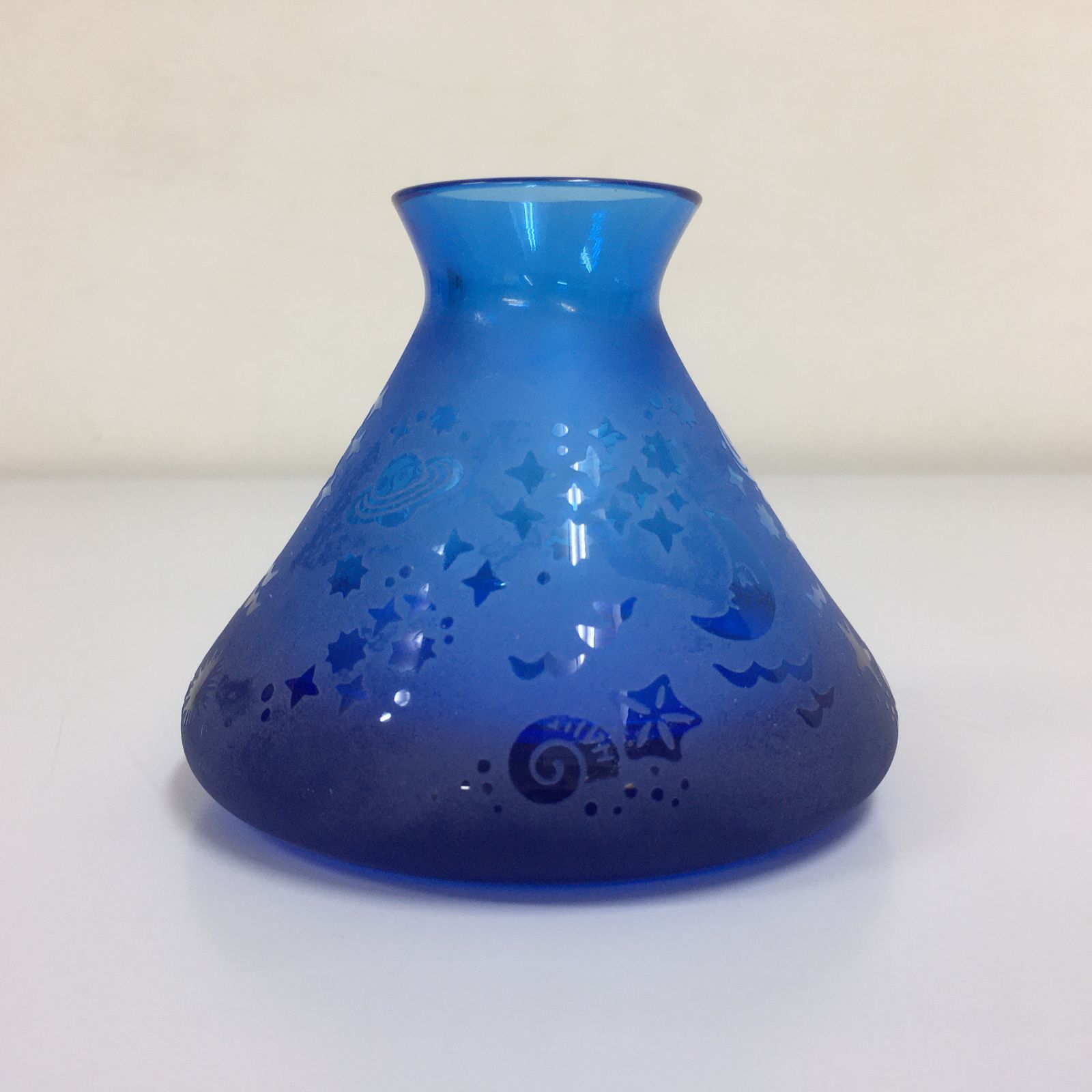 ガラス フラワーベース 一輪挿 花器 ブルー クリスタル 北一硝子 ノリタケ 青 〇ノリタケ ブルー クリスタル 花瓶 一輪挿し - メルカリ