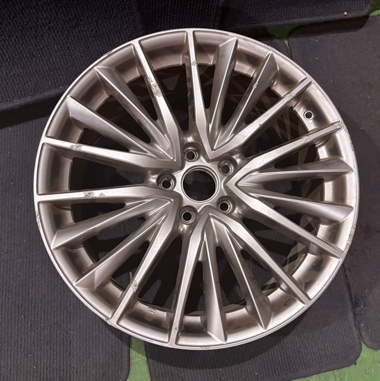 ☆送料無料☆LEXUS IS 純正 19インチ ホイール1本 8.5J 注文 45