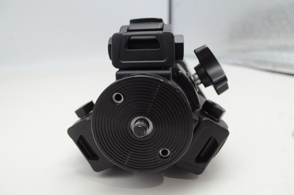 740 カーボン4段