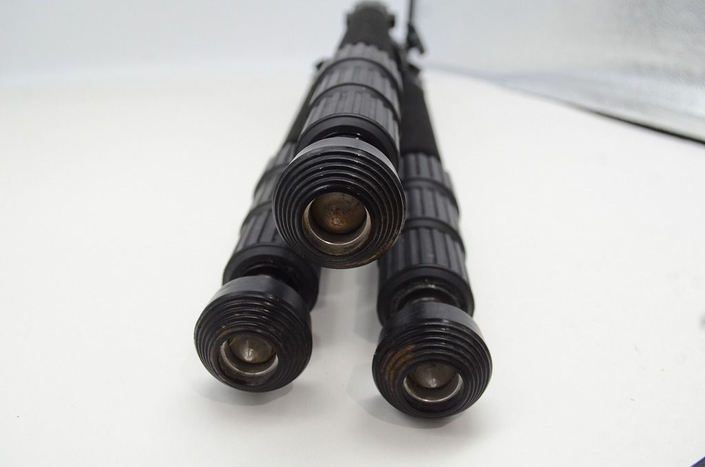 カーボン4段 三脚