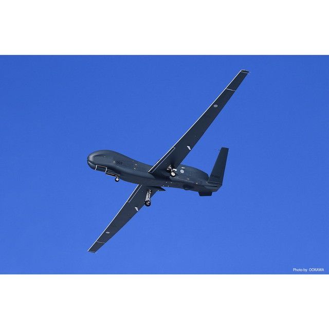 新品 プラッツ 1/72 航空自衛隊 無人偵察機 RQ-4B グローバルホーク