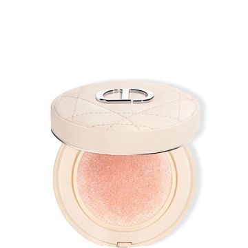 ディオールスキン フォーエヴァー クッション パウダー Christian Dior