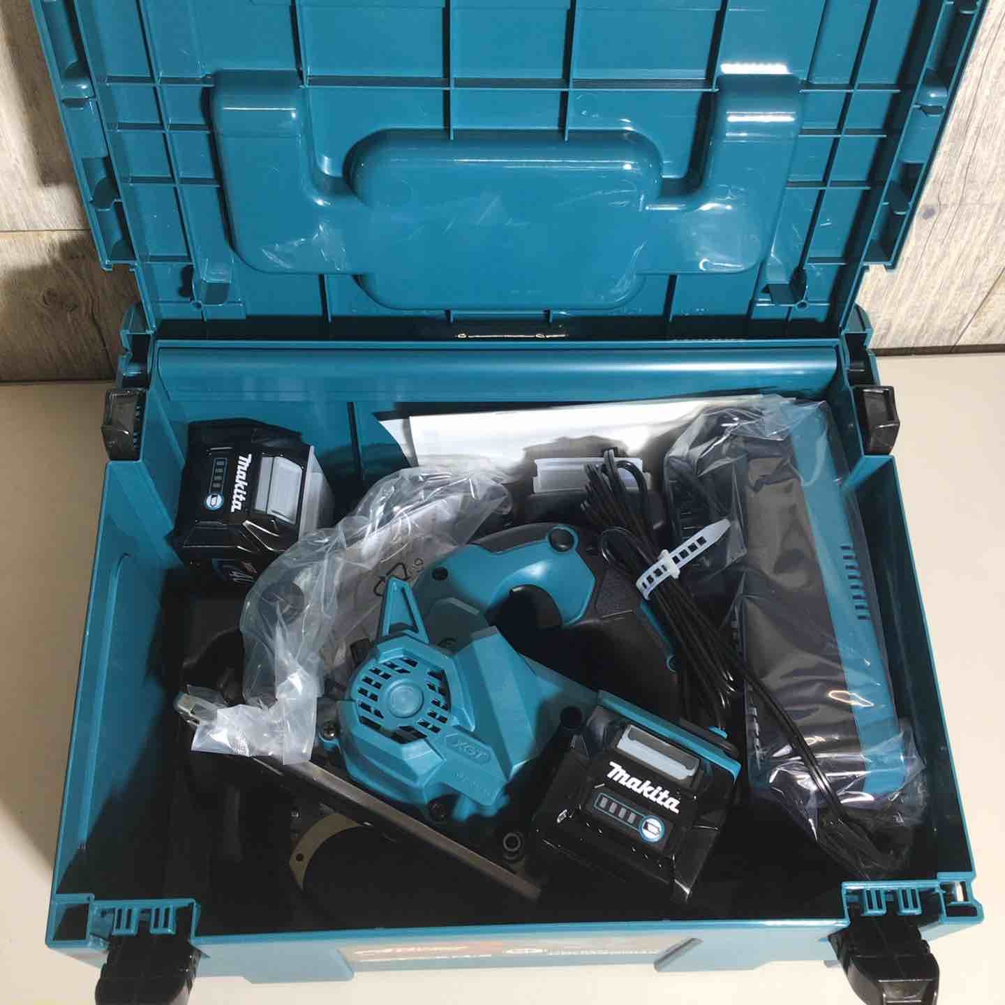 マキタ makita 125mm コードレスチップソーカッター CS003GRDX バッテリー-充電器付 フルセット 純正 充電式 40V 戸田店
