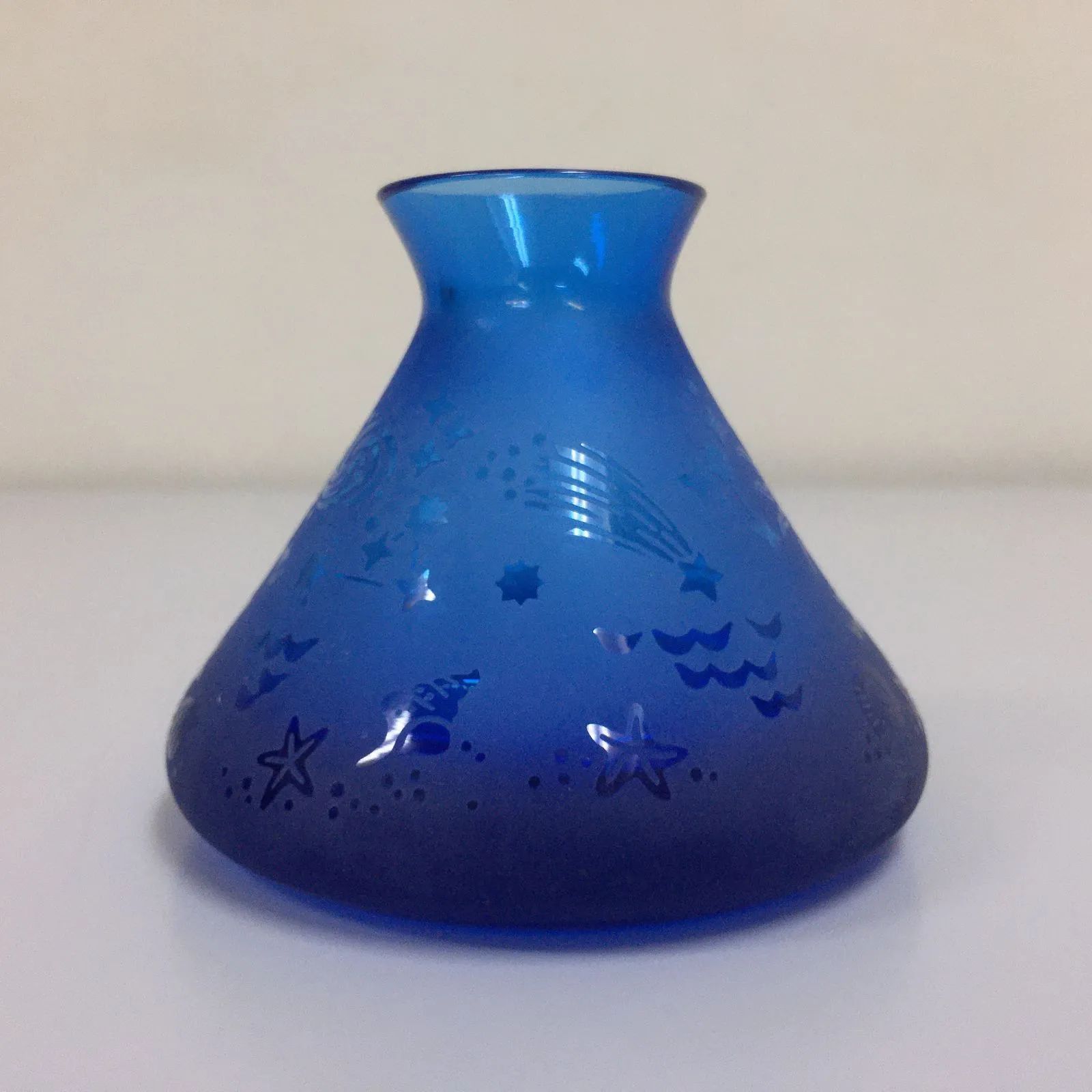 N*e様 【花器】メルカリ最大サイズ『超超特大1m20cm☆一輪挿し』レトロなガ N*e様 【花器】メルカリ最大サイズ『超超特大1m20cm一輪挿し』レトロなガ