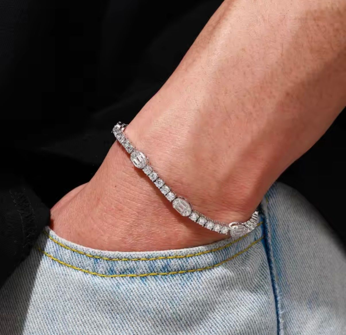 【フルモアサナイト】ラグジュアリー　高級テニスチェーンブレスレット Amazon.co.jp: RTS 2 mm-5 mm VVS モアッサナイト テニスチェーン