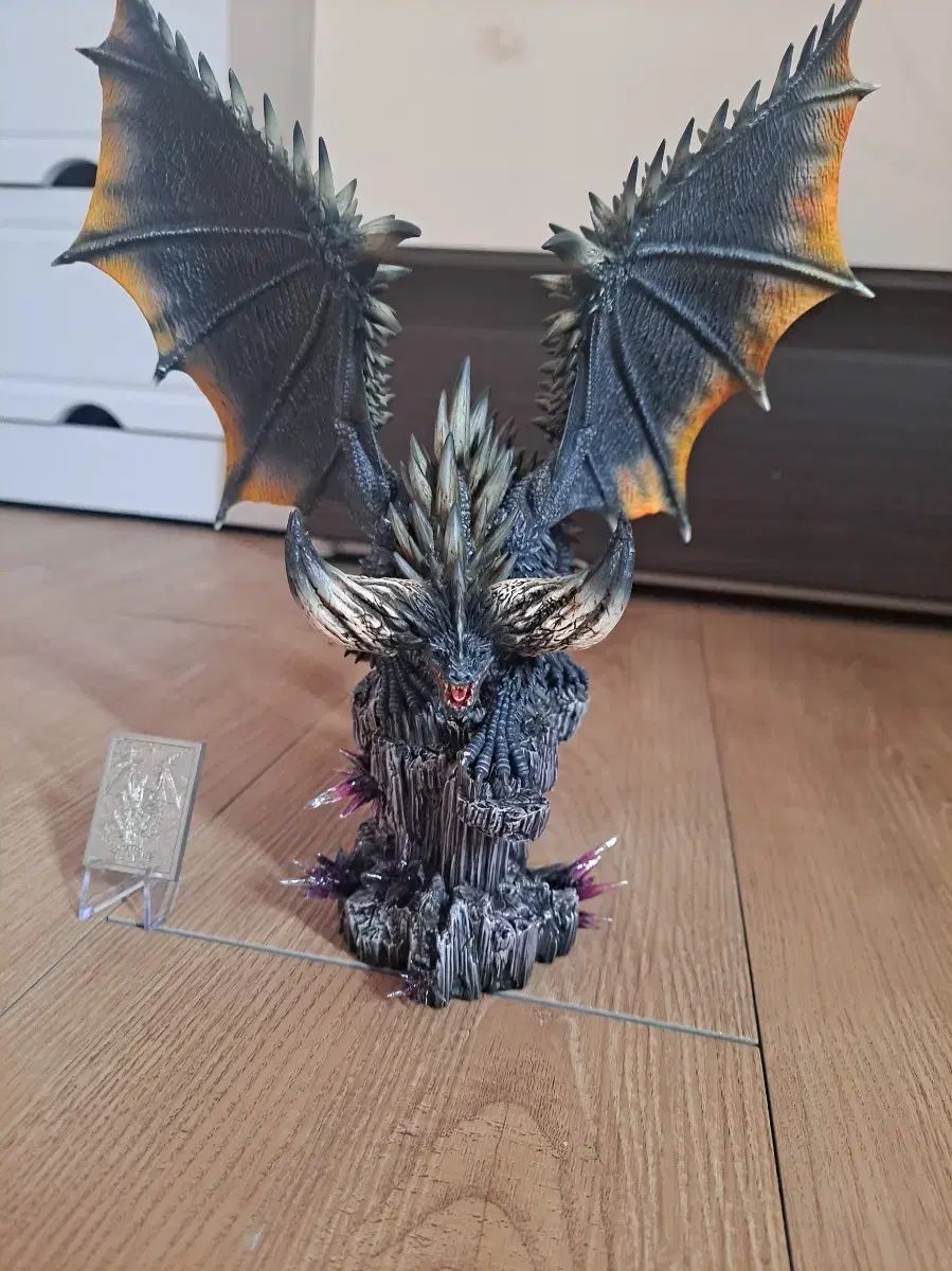 MONSTER HUNTER s6 STUOFFICE ネロ ディナール