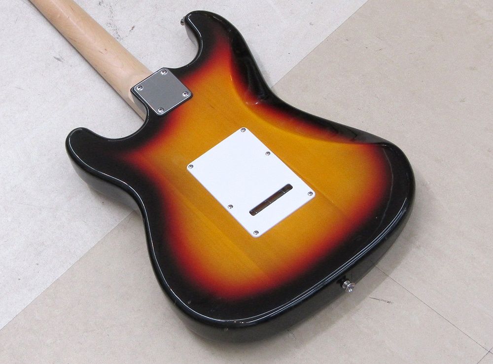 Vanguard ストラトタイプ ギター VST-01 ヴァンガード - メルカリ