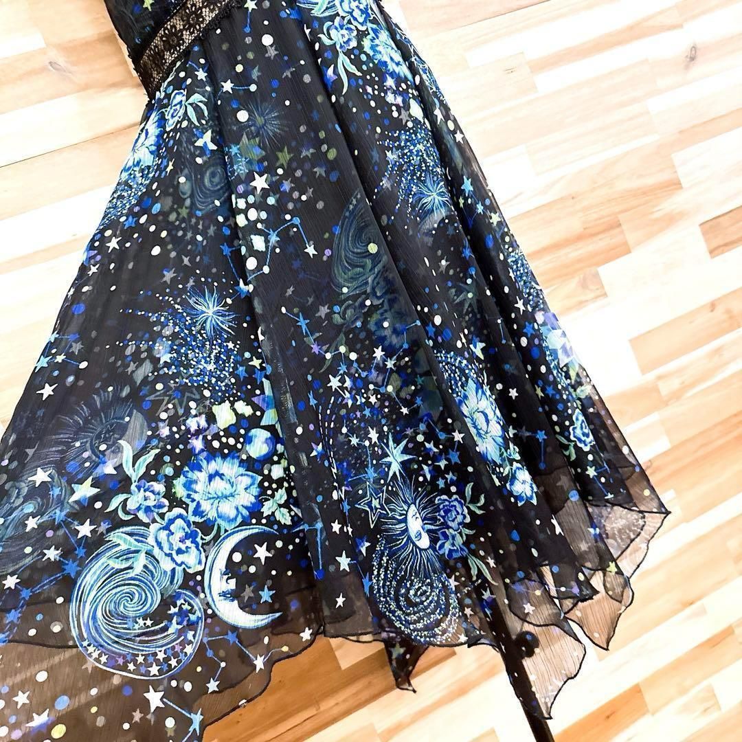 美品【タダシショージ】シフォン 花レース 星 ロング ドレス ワンピース 黒×青 TADASHI SHOJI - 美品【タダシショージ】シフォン 花レース 星 ロング