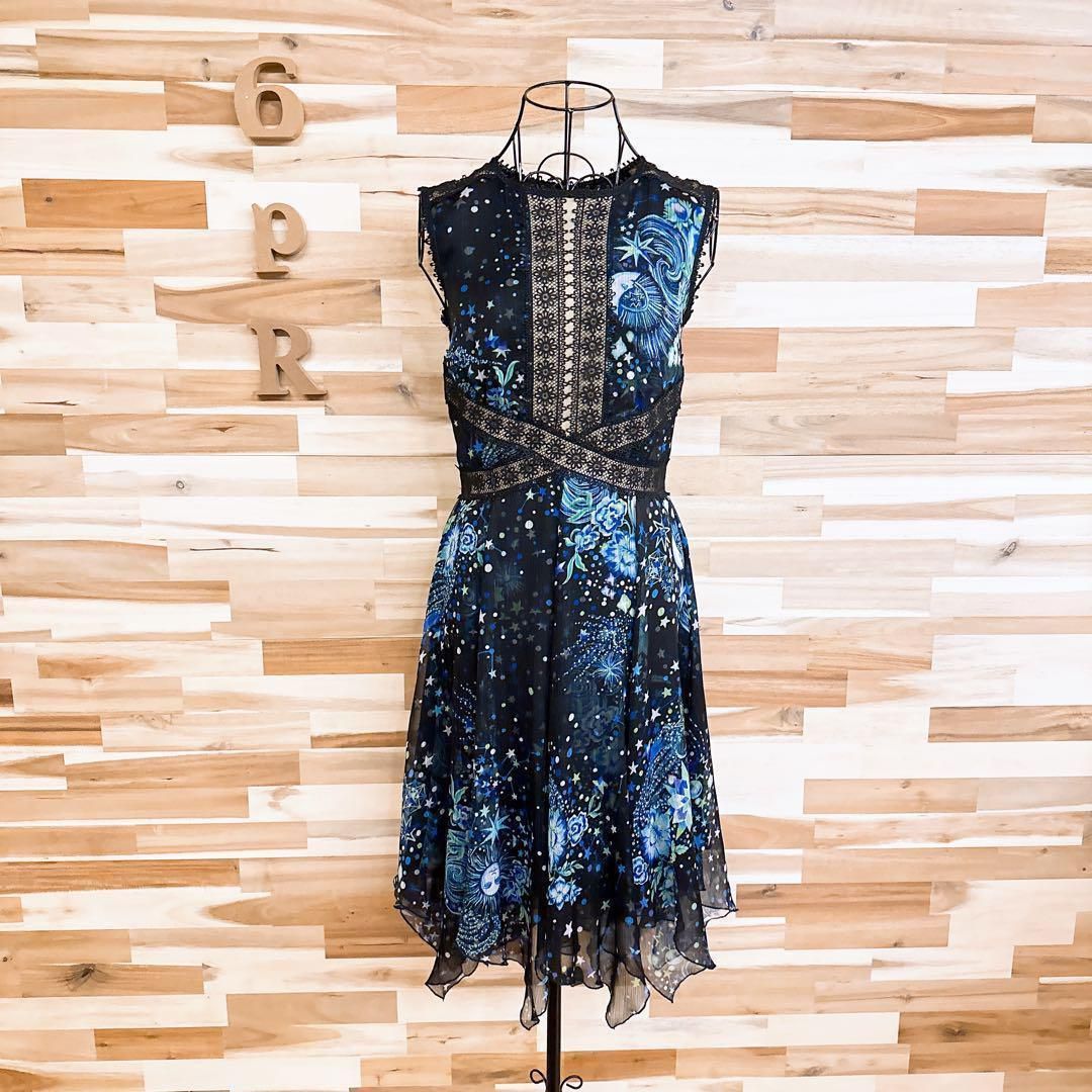 美品【タダシショージ】シフォン 花レース 星 ロング ドレス