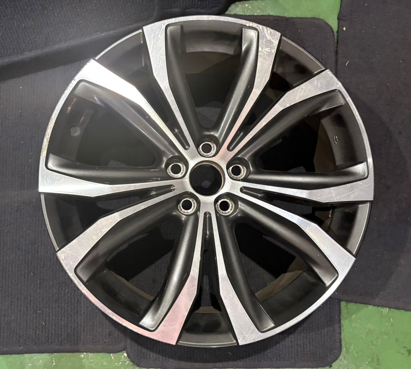 LEXUS RX 20インチ ホイール1本 8 J 30 PCD 114 3 ハブ径約60 No 734